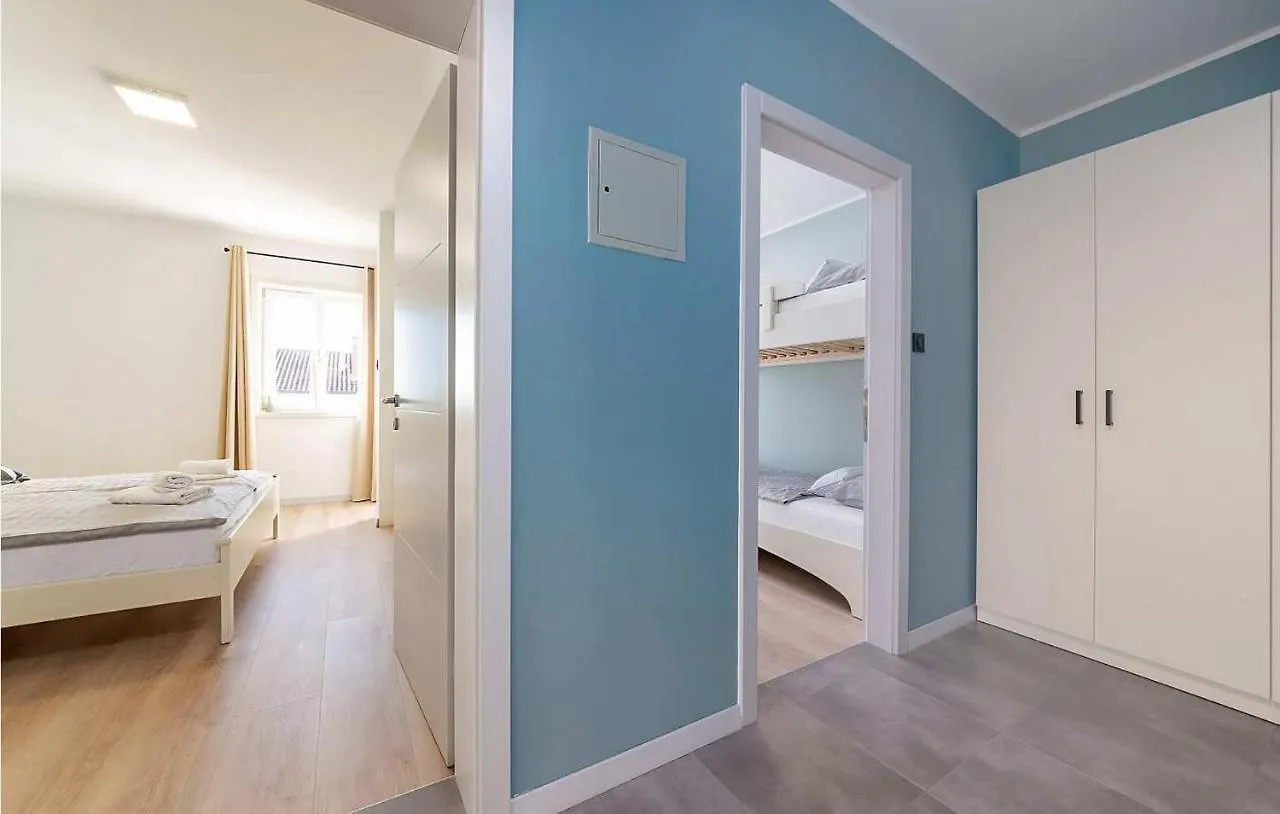 App Marina 3 Apartment Porec 0*,